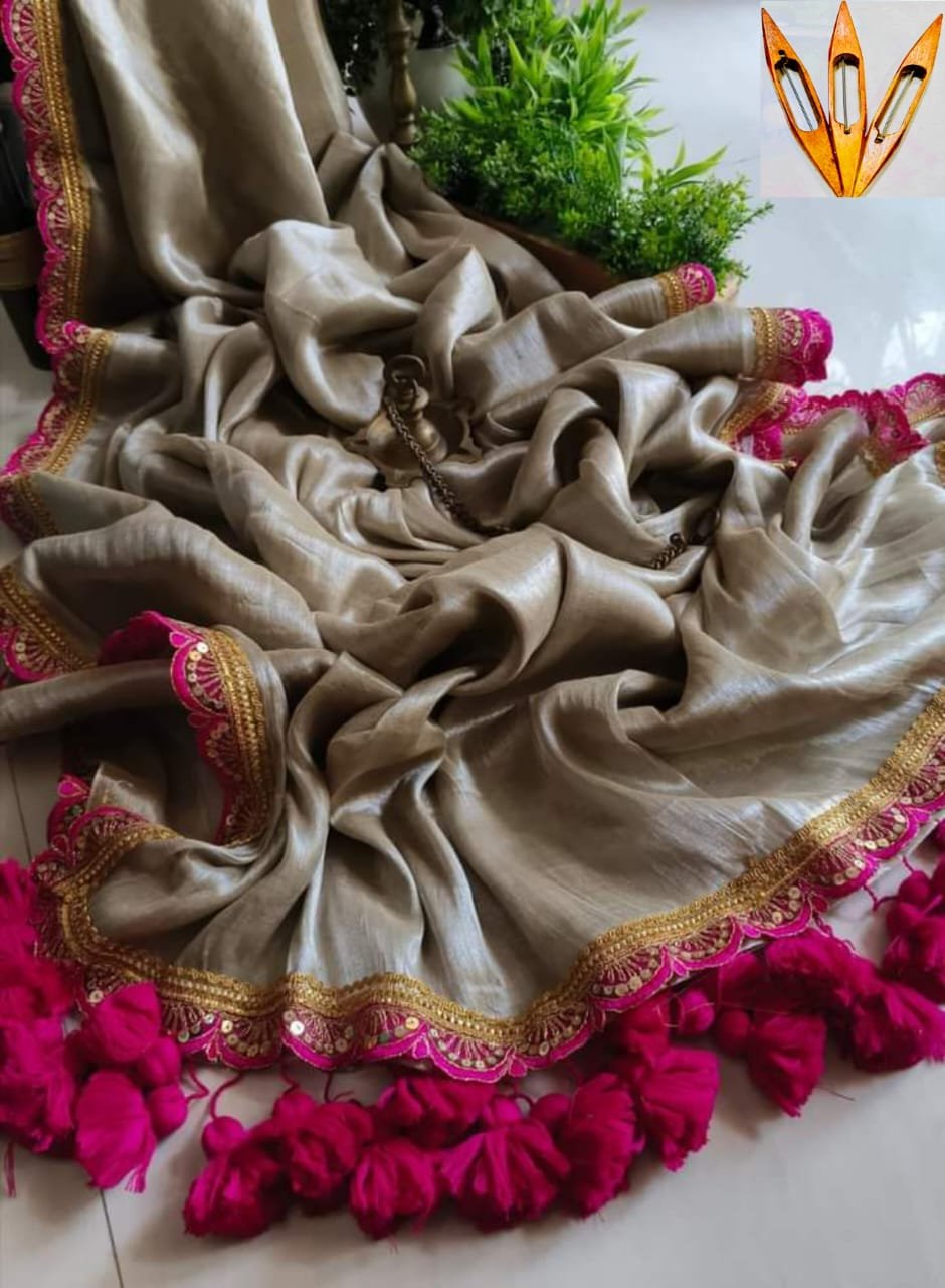 Handcrafted Cream Bapta Tussar Mangalgiri Saree with Delicate Zari Accents