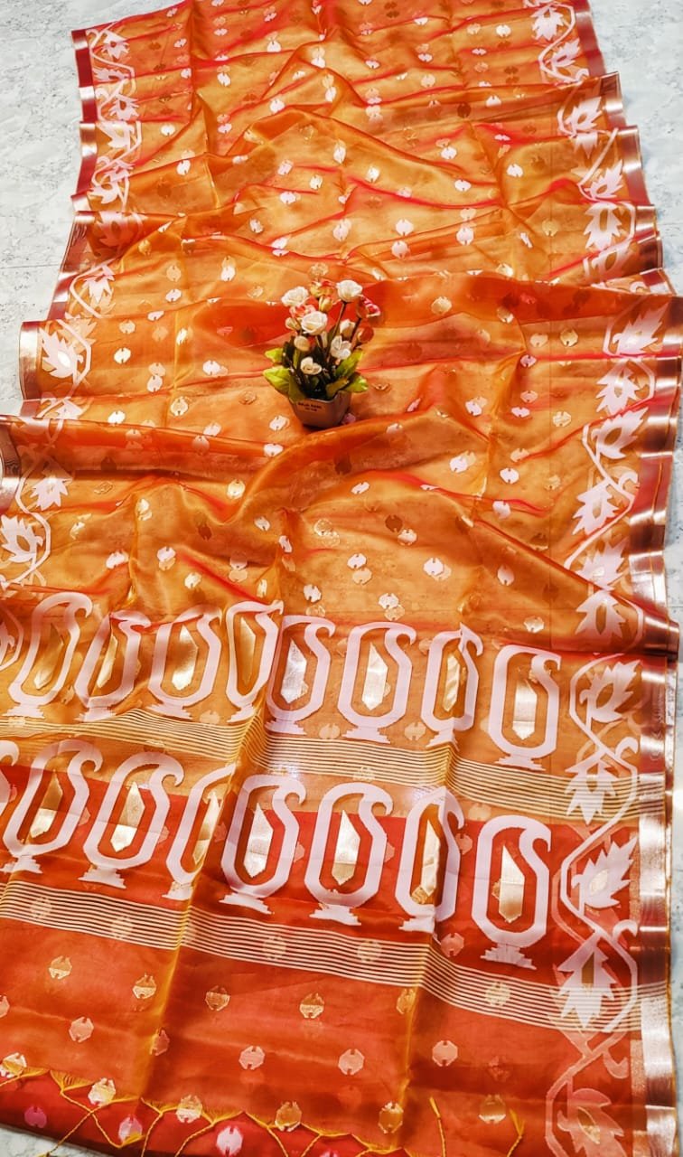 Handcrafted Muslin Silk Jamdani with Jari Butti Design & Matching Blouse Piece