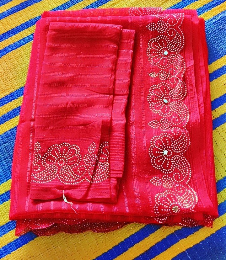 Elegant Maroon Bandhani Printed Saree with Blouse Piece for Ethnic Wear online India