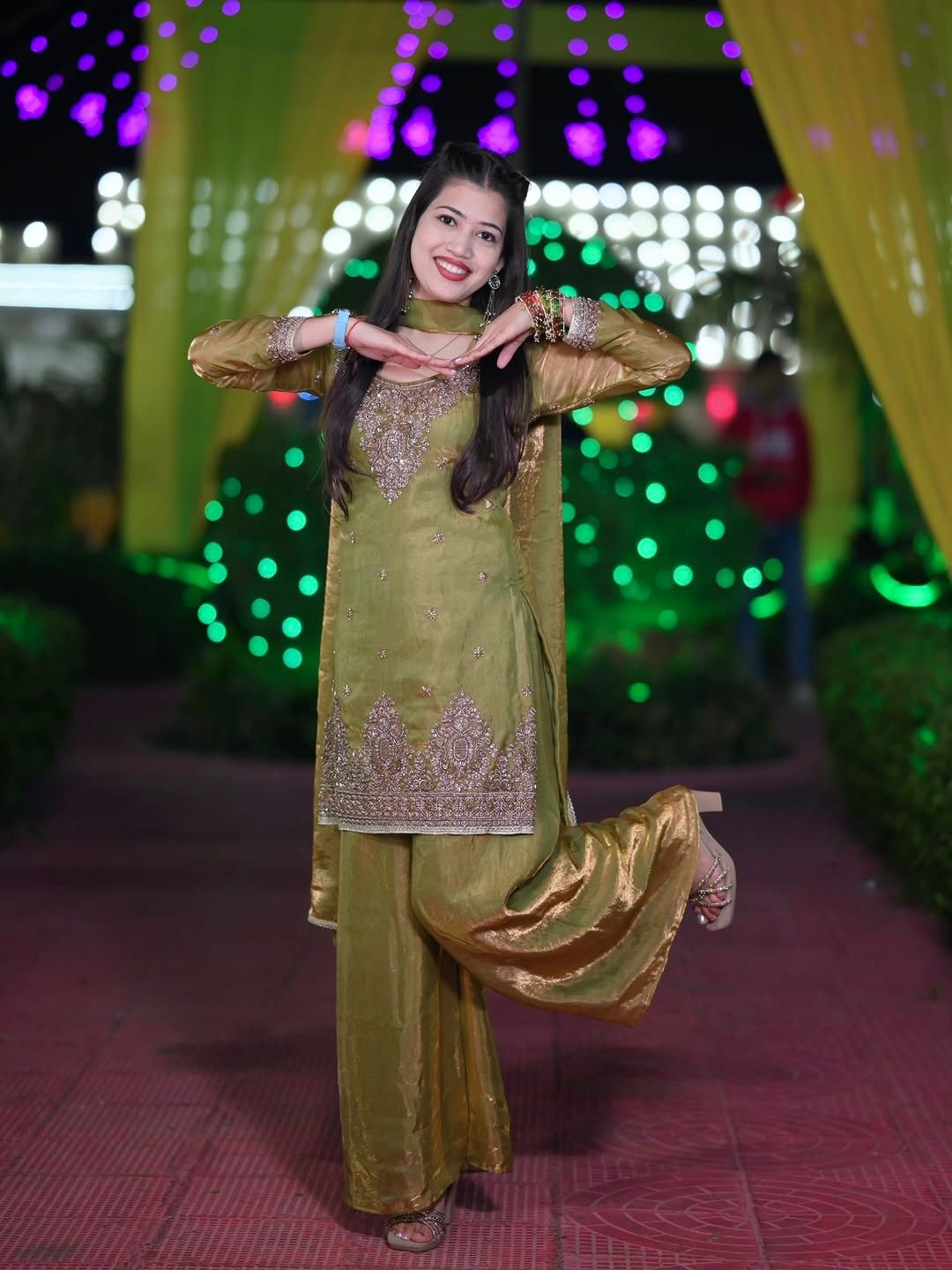 Designer Party Wear Ethnic Dress for Ethnic Wear online India