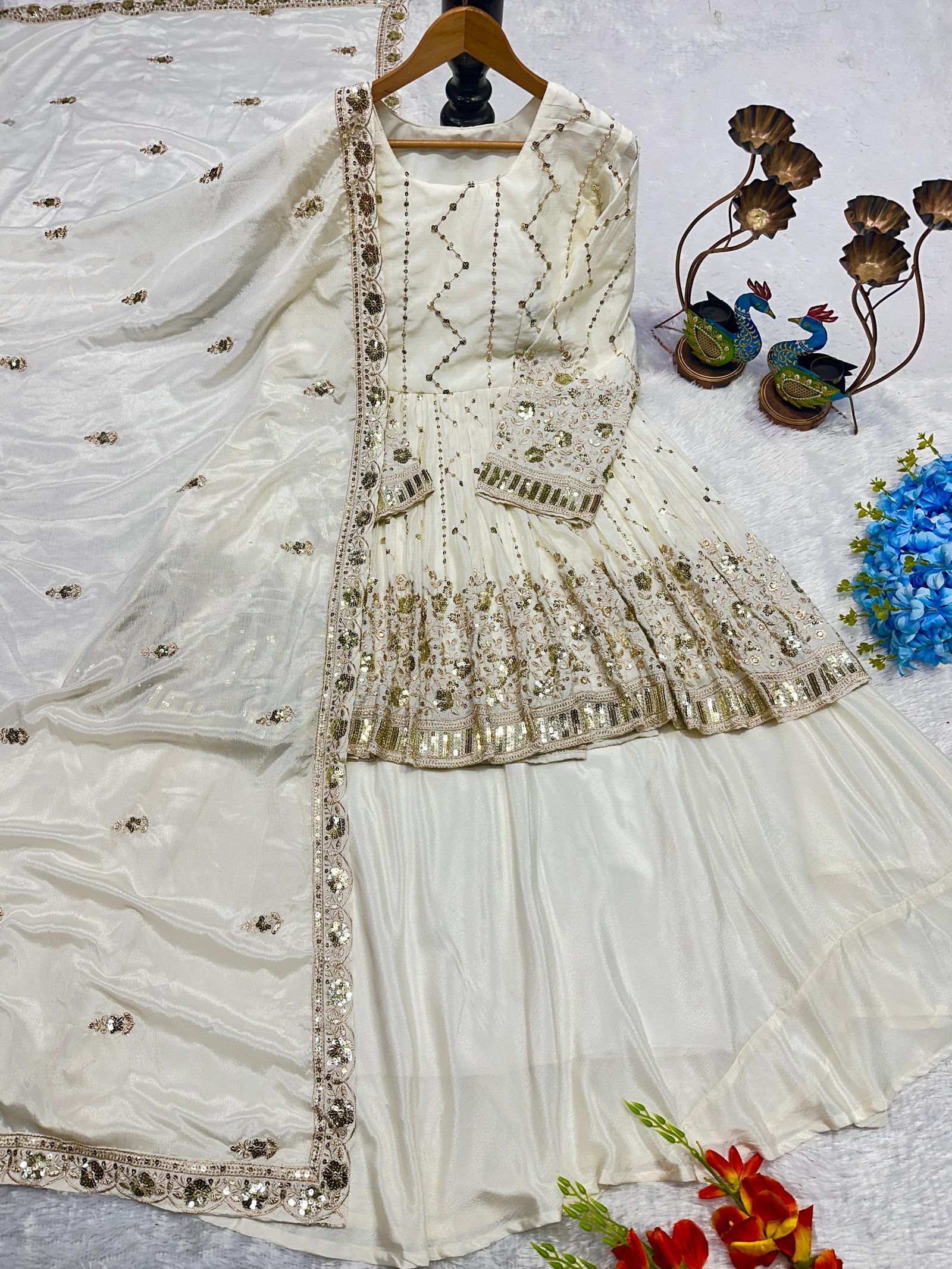 DESIGNER PARTY WEAR TOP AND LAHENGHA SET for Ethnic Wear online India