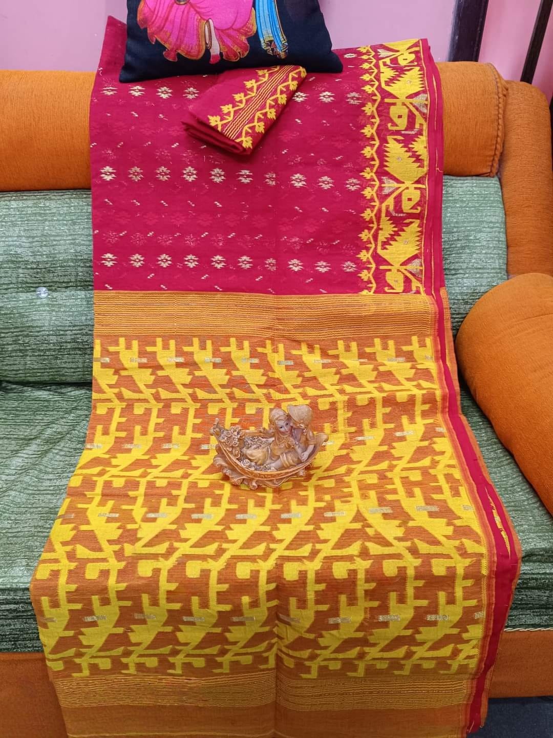 Women’s Jamdani Cotton Sarees with Blouse Piece – Traditional Handwoven Style Saree Collection for Ethnic Wear online India