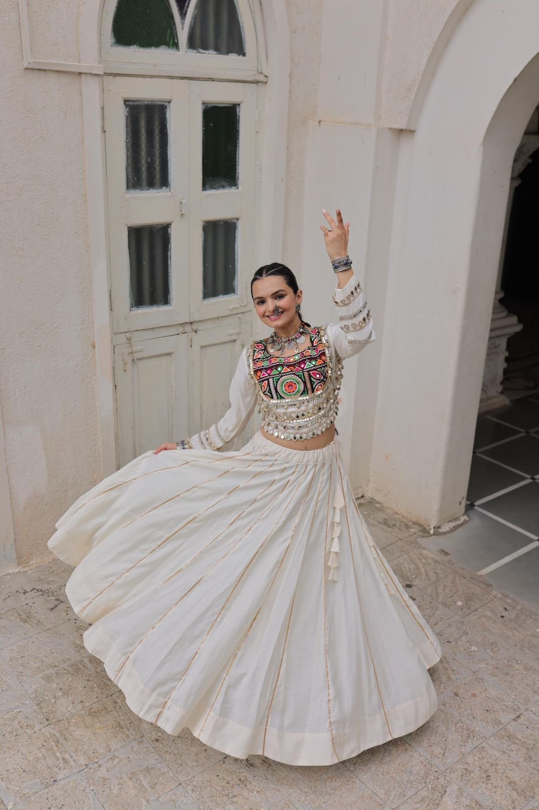 LEHENGA CHOLI  Set for Ethnic Wear online India
