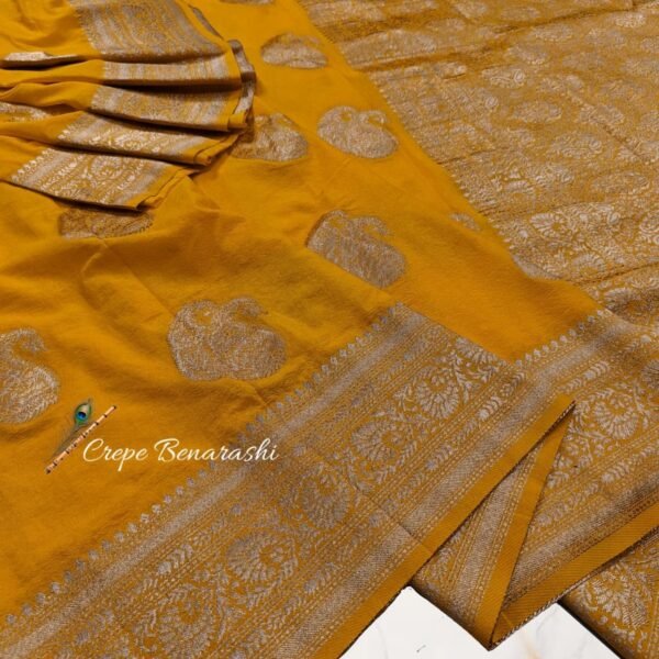 Rose Crepe Banarasi Handloom Saree with Antique Gold Zari for Ethnic Wear online India