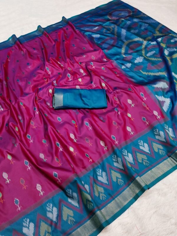 Handwoven Traditional Pure Ikat Pochampally Silk Saree in Ikat Pallu & Blouse Piece for Ethnic Wear online India