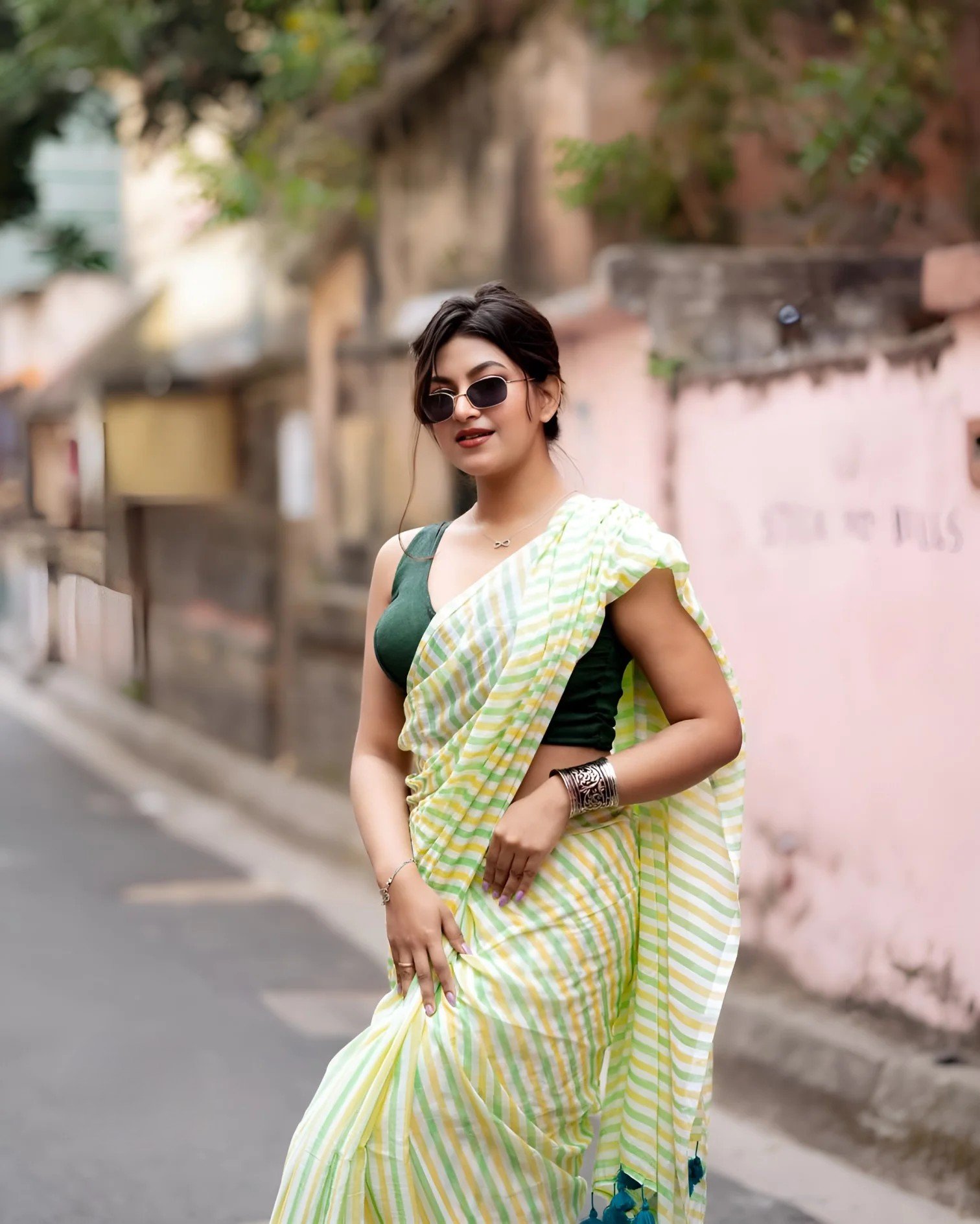 Striped Soft Cotton Saree with Blouse Piece for Ethnic Wear online India